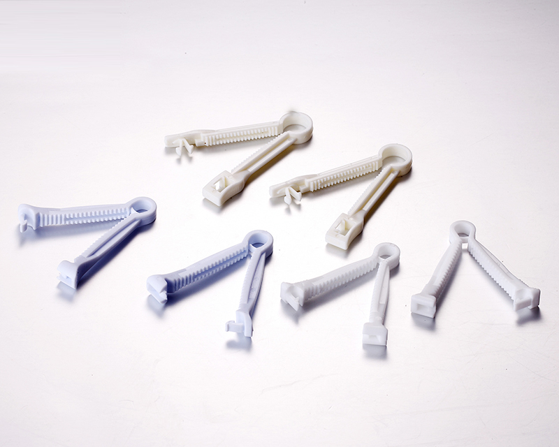 Disposable Umibilical Cord Clamp
